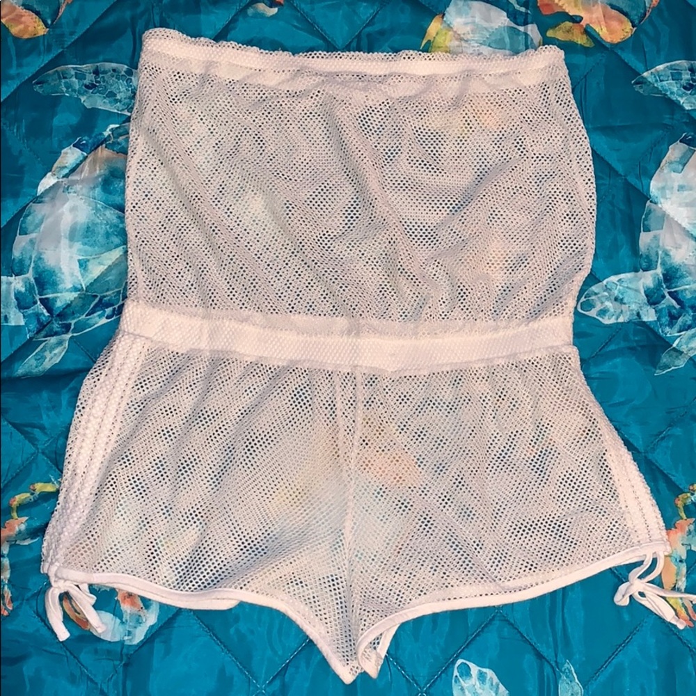 🥀Victoria’s Secret swimsuit coverup🥀